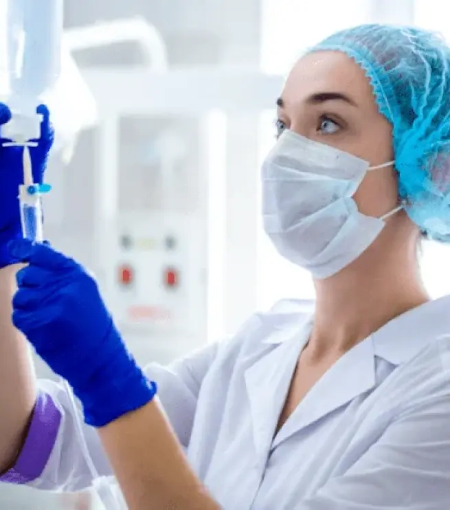 врач со стетоскопом