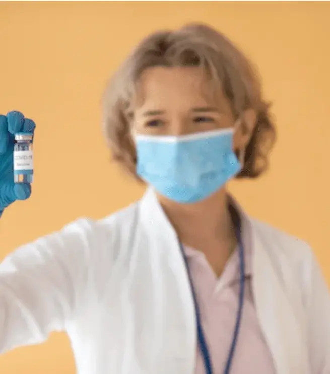 врач со стетоскопом