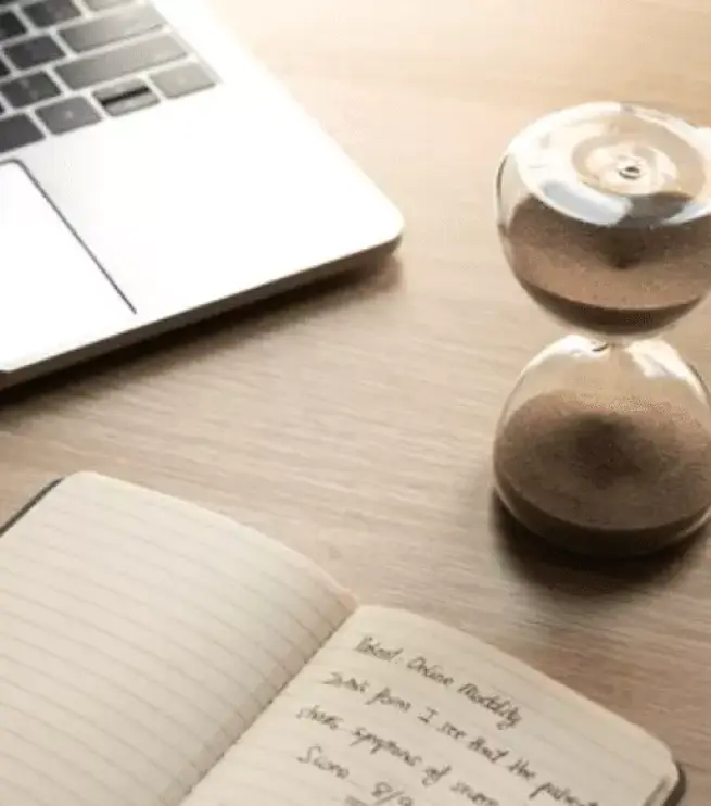 врач со стетоскопом